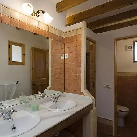 Sa Vall Farm stay *